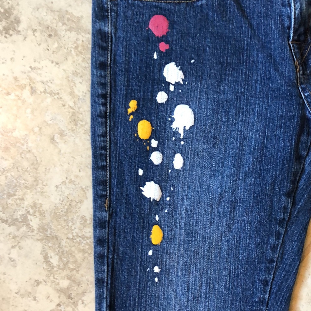 Request Jeans - Picture 5 of 10